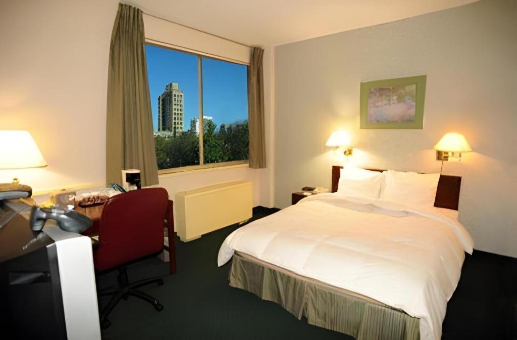The Marlborough Hotel Winnipeg Exteriör bild